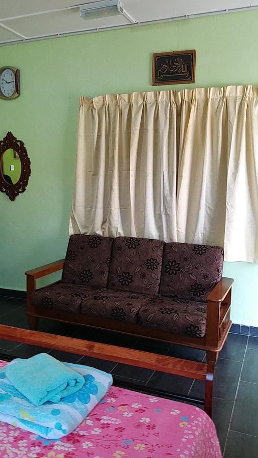 Dhia Irdina Homestay Paya Rewak Exteriér fotografie